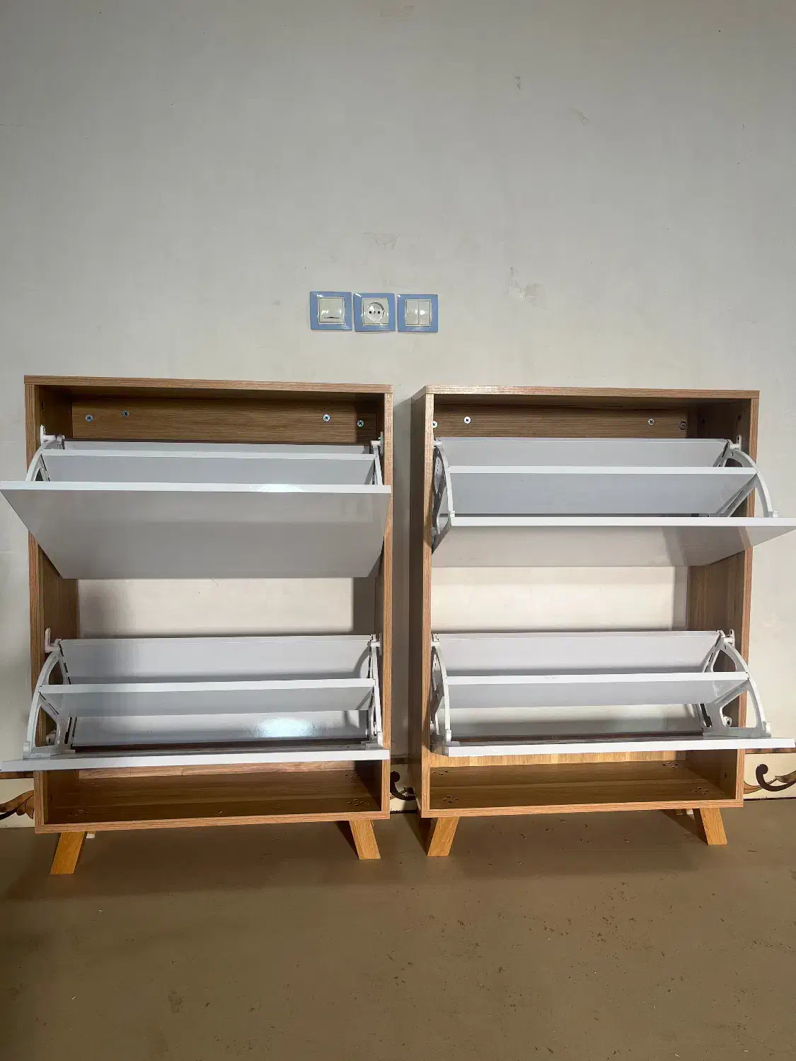 جاکفشی|جاکفشی، کمد، دراور|اردبیل, |دیوار