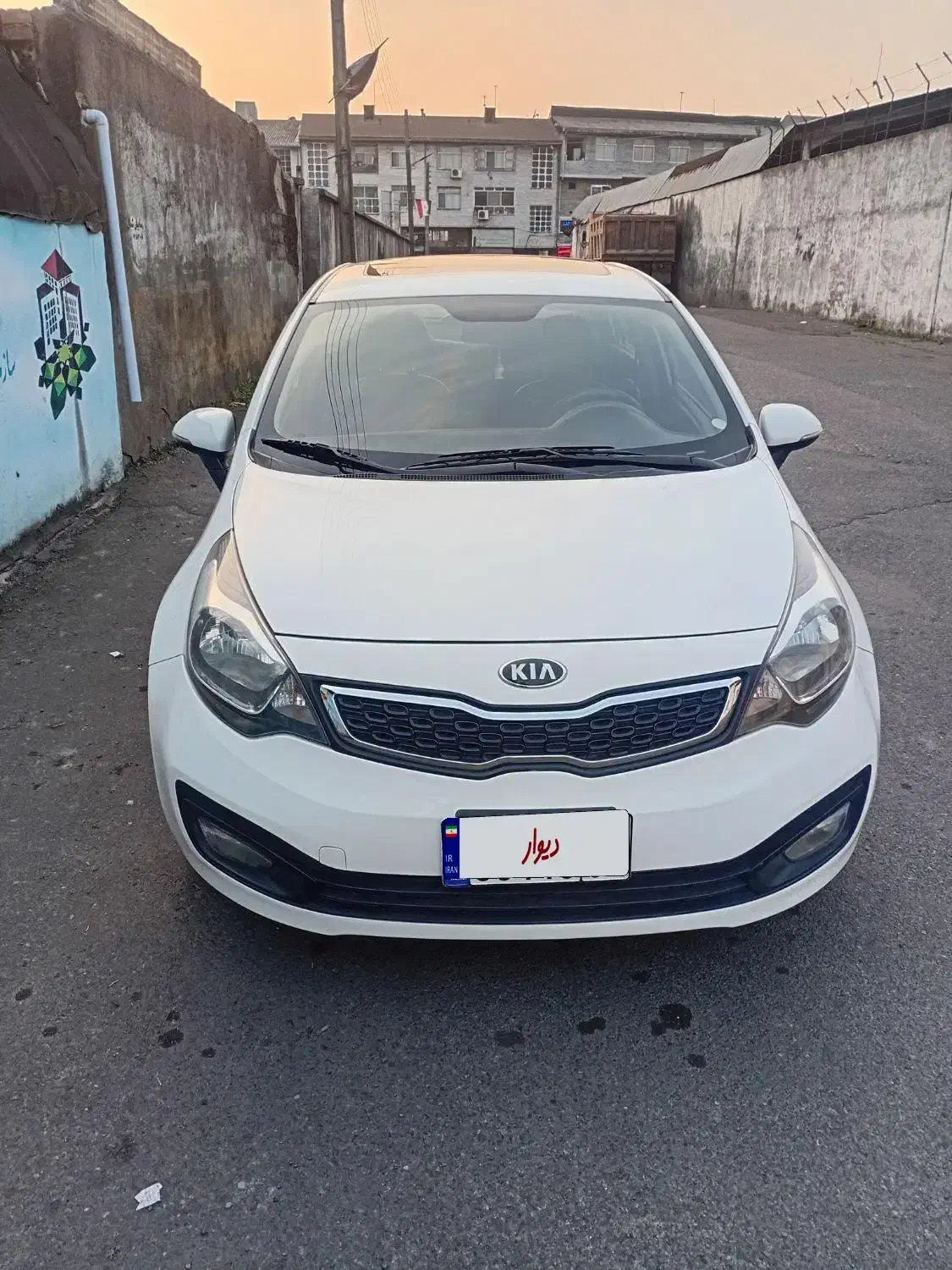 کیاریو2015|خودرو سواری و وانت|رشت, نامجو|دیوار