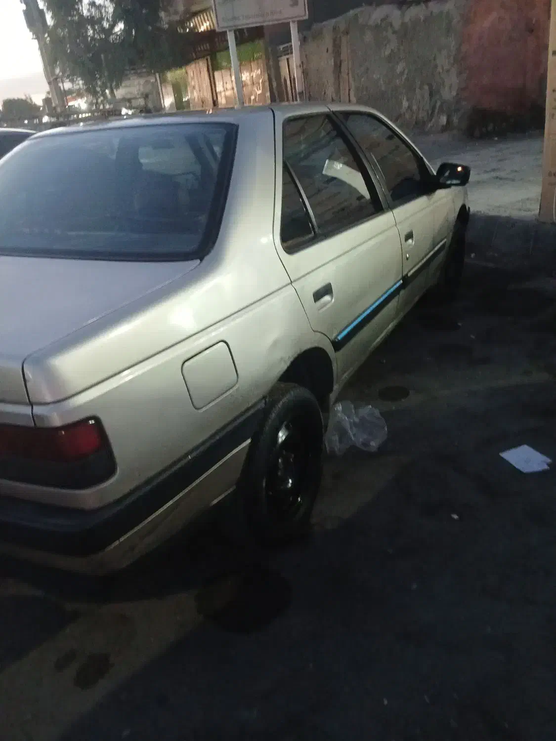 پژو405|خودرو سواری و وانت|زاهدان, |دیوار