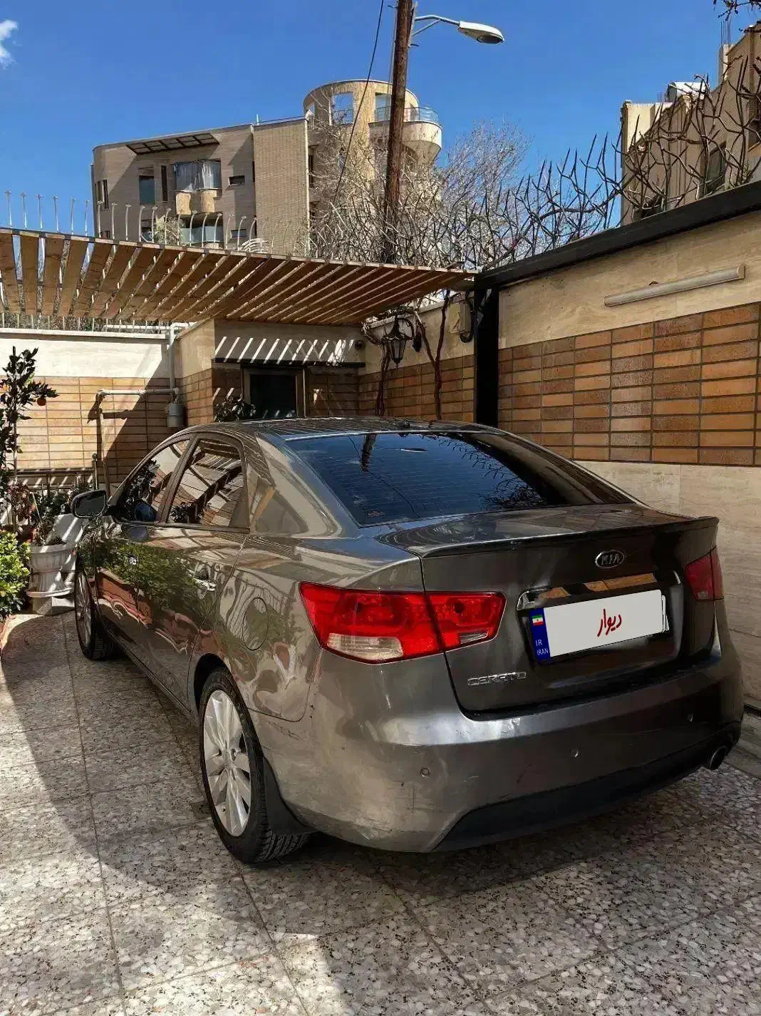 سراتو وارداتی ۲۰۱۱|خودرو سواری و وانت|اصفهان, توپخانه ارتش|دیوار