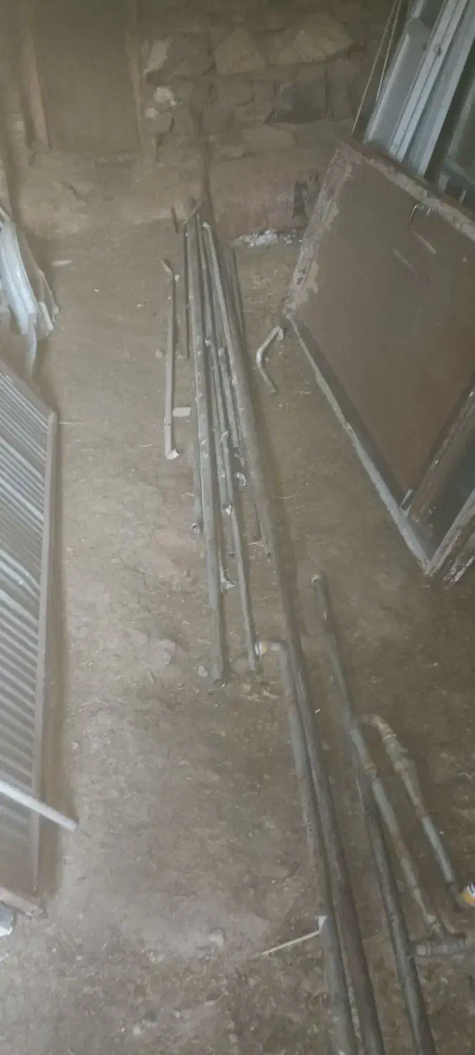 فروش در و پنجره در حد نو|مصالح و تجهیزات ساختمان|سروآباد, |دیوار