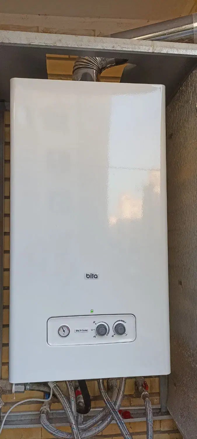 تعمیرات تخصصی انواع پکیج و اسپیلت و کولر گازی|خدمات پیشه و مهارت|فولادشهر, C4|دیوار