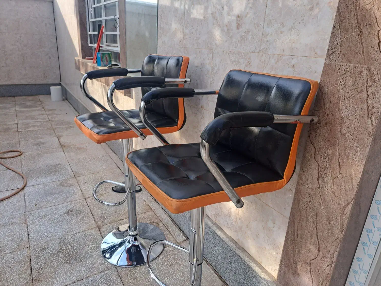 دو  عدد صندلی چک دار اشپز خانه|میز و صندلی غذاخوری|جوین, |دیوار