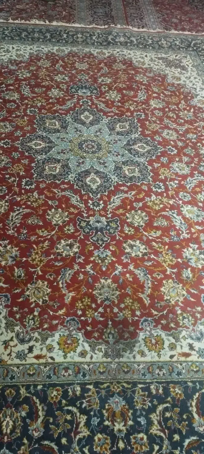 3 عدد فرش ماشینی 12 متری تمیز ۴+۳|فرش|اصفهان, رحیم‌آباد|دیوار