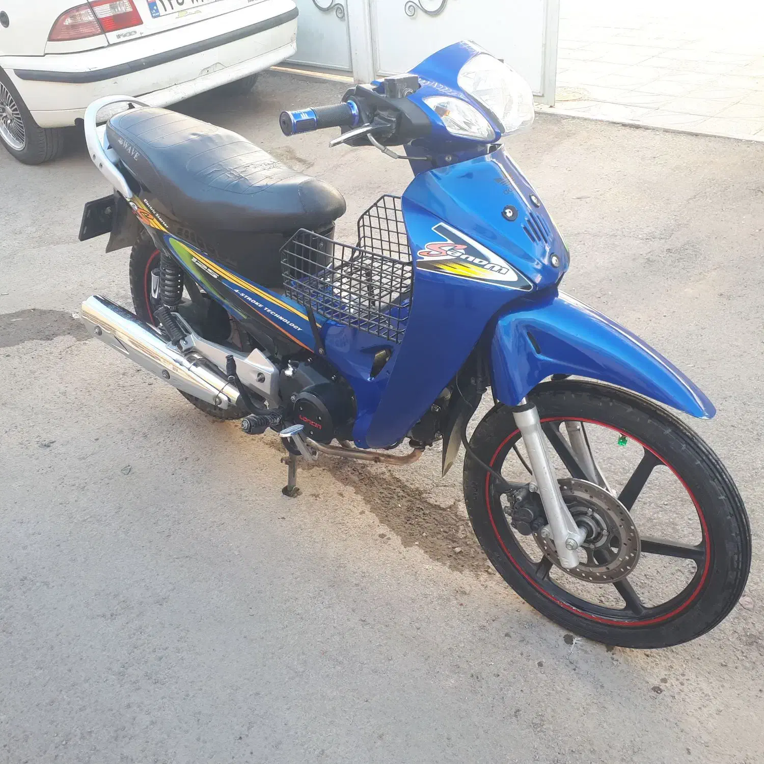 موتور بی کلاج شباب ۱۳۰ مدل ۹۴|موتورسیکلت|اصفهان, شهرک زاینده رود|دیوار