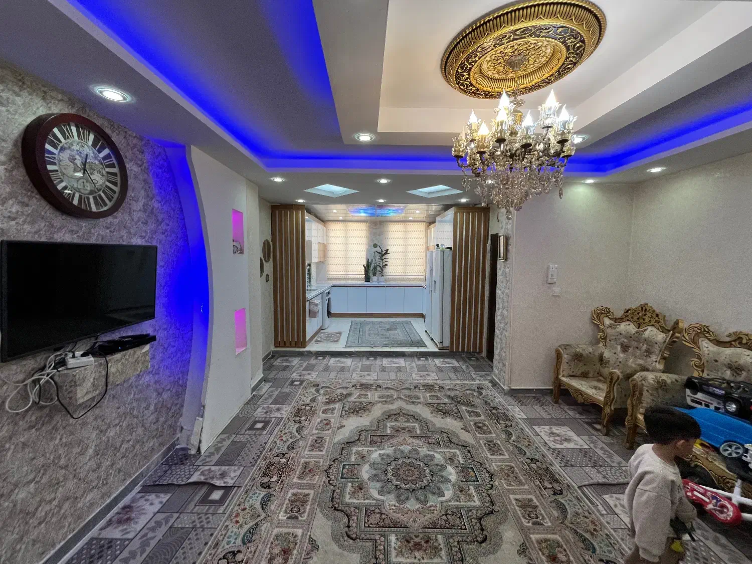 فروش واحد ۶۶ متری لوکس شیک در شهرک وحدت|فروش آپارتمان|اشتهارد, |دیوار