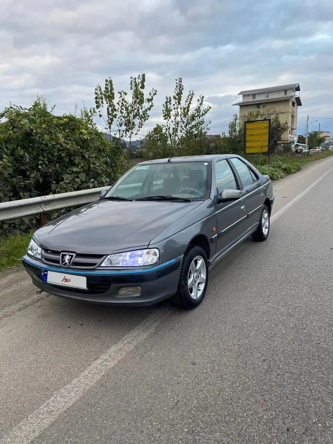 پارس مدل۹۲|خودرو سواری و وانت|لیسار, |دیوار