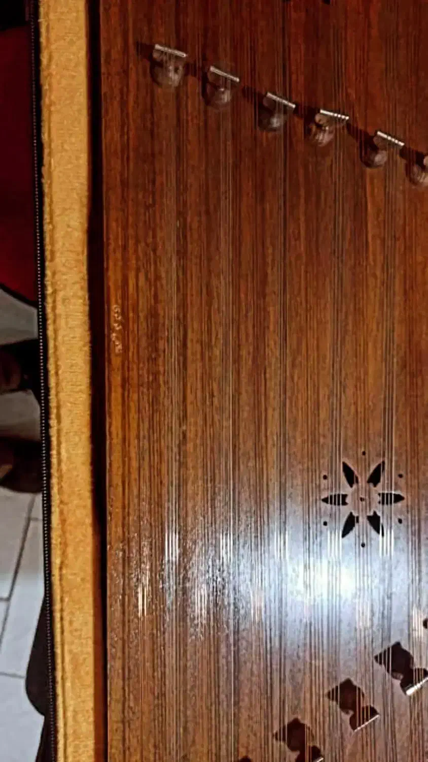 سنتور اصل اکبند بهمراه لوازم فقط ۴ تومن مقطوع|سازهای سنتی|ارومیه, |دیوار