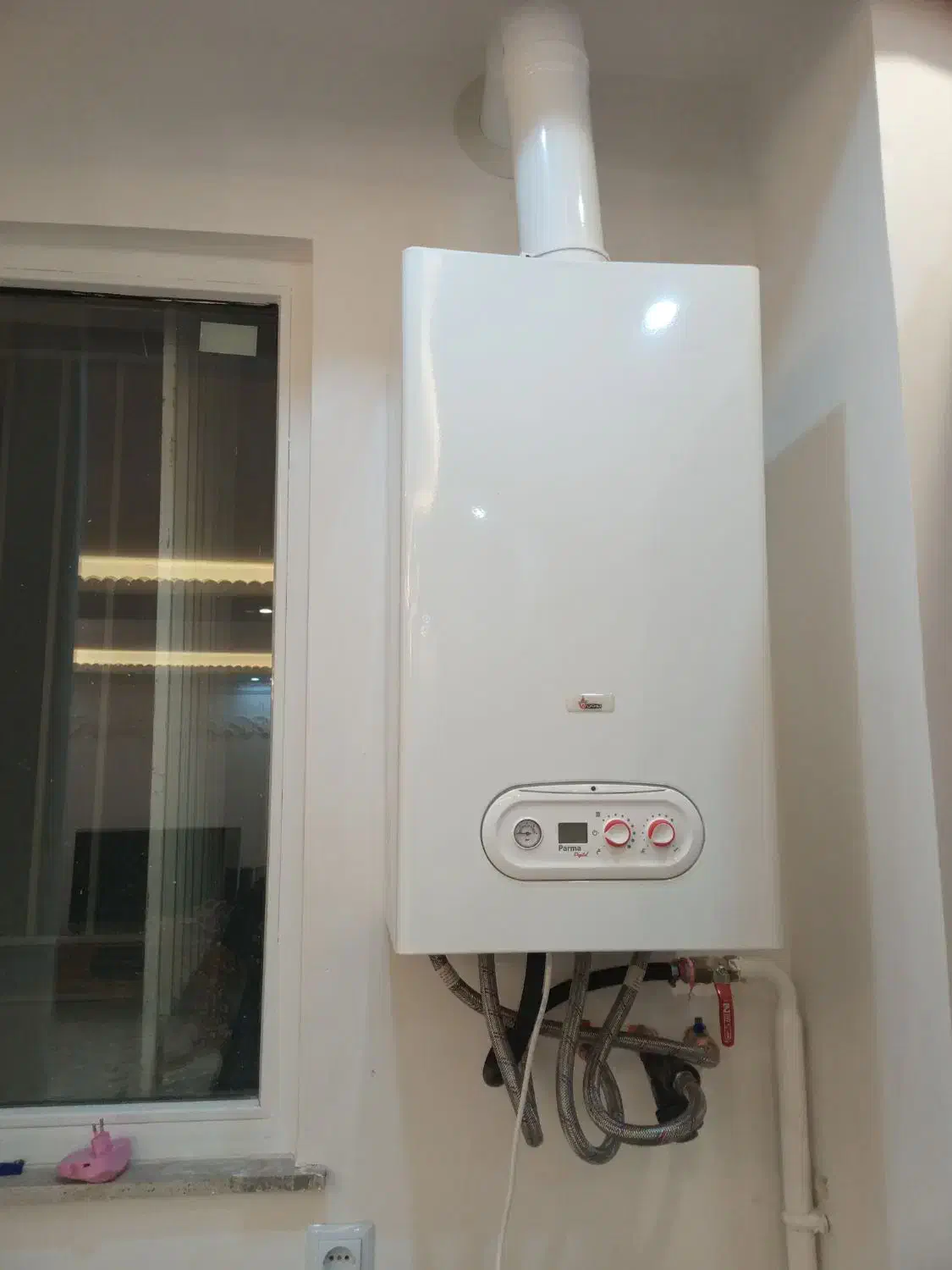 پکیج و آبگرمکن ایرانی و خارجی|آبگرمکن، پکیج، شوفاژ|اردبیل, |دیوار