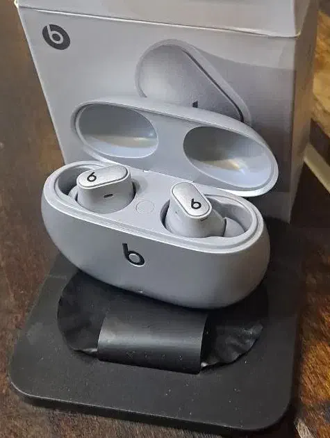 ایرپاد +beats studio buds|پخش‌کننده همراه|تهران, صفا|دیوار