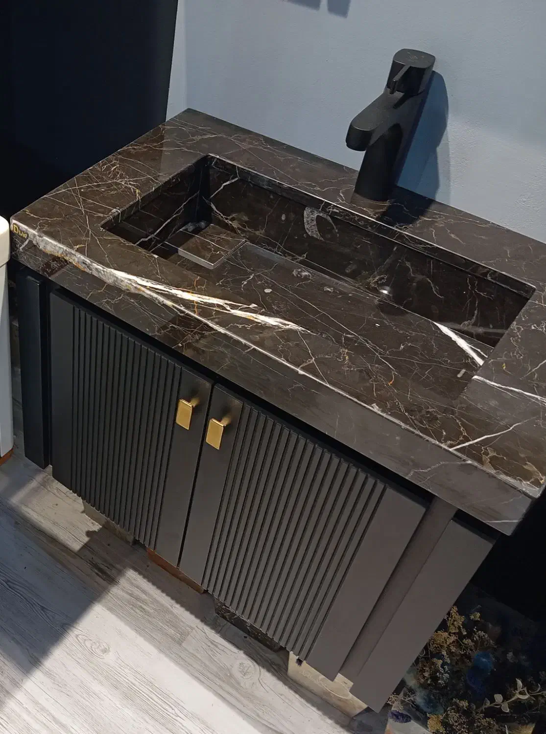 روشویی با کابینت یو پی وی سی|لوازم سرویس بهداشتی|اندیشه, اندیشه فاز ۵|دیوار