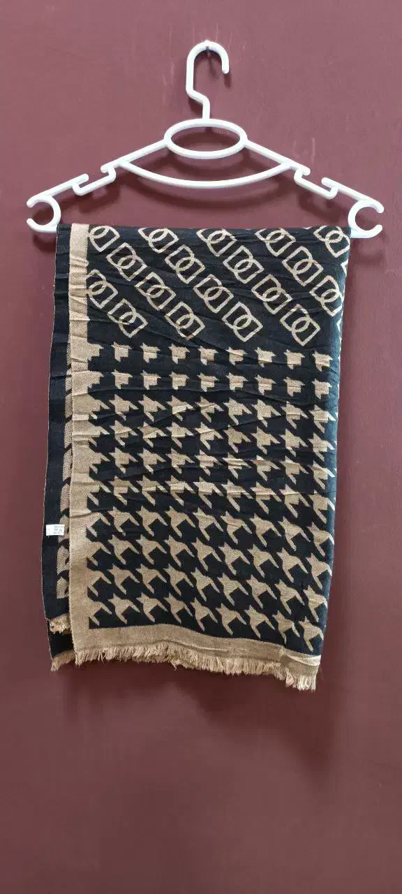 شال پشمی و موهر|لباس|مهاباد (آذربایجان غربی), |دیوار