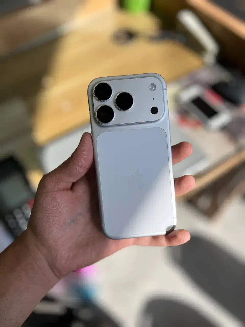 iphone 17pro/max active|موبایل|قم, باجک دو|دیوار