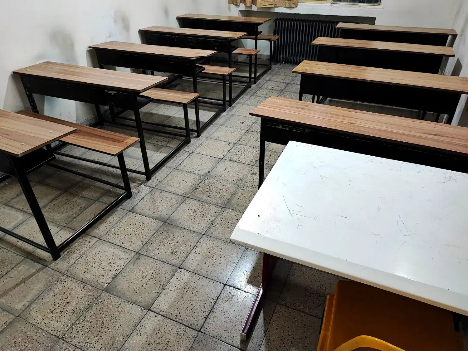 اجاره کلاس به اساتید محترم|اجارهٔ کوتاه‌مدت دفتر کار و فضای آموزشی|قزوین, |دیوار