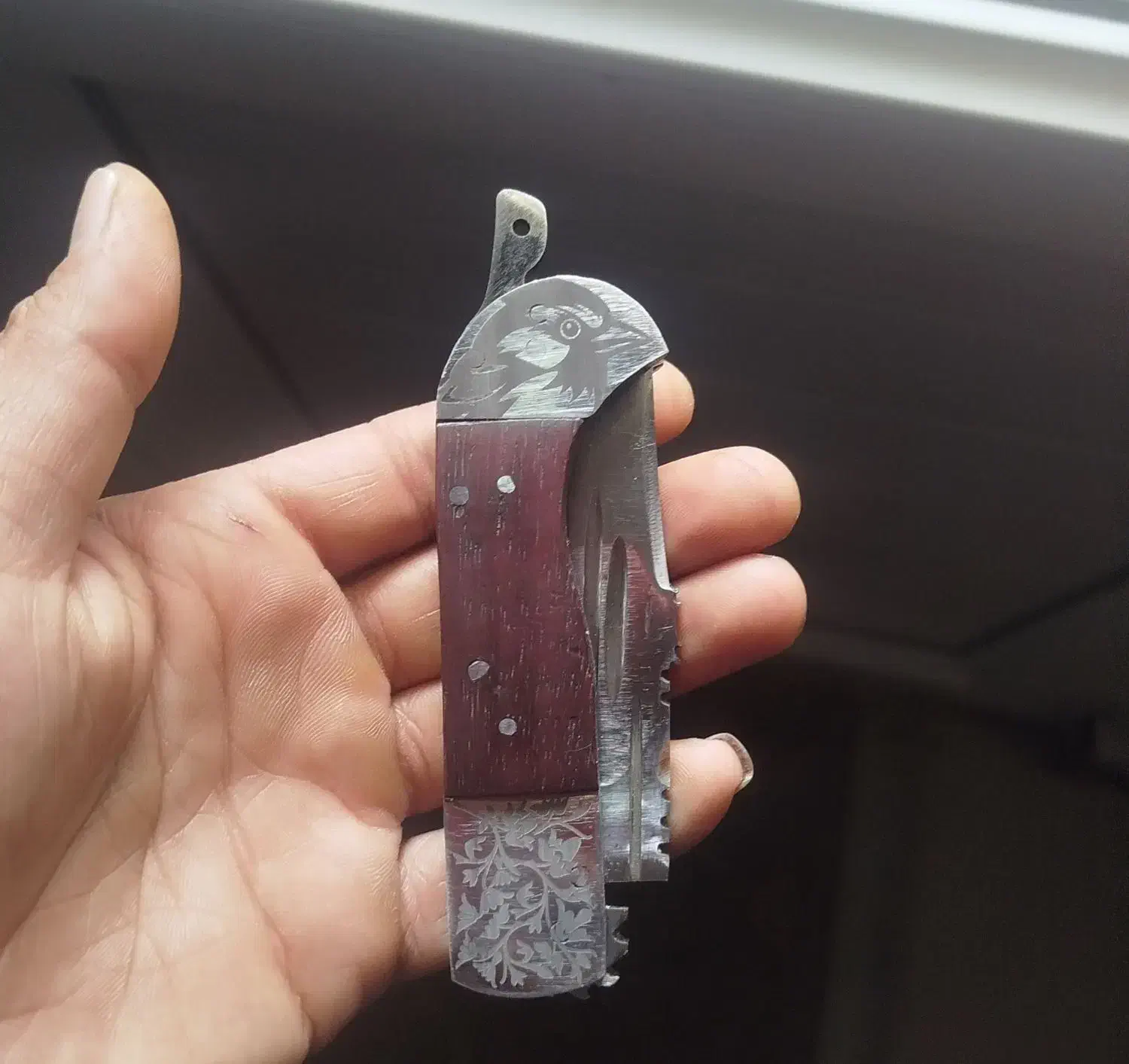 چاقوی گنجشکی|کلکسیون اشیاء عتیقه|مشگین شهر, |دیوار