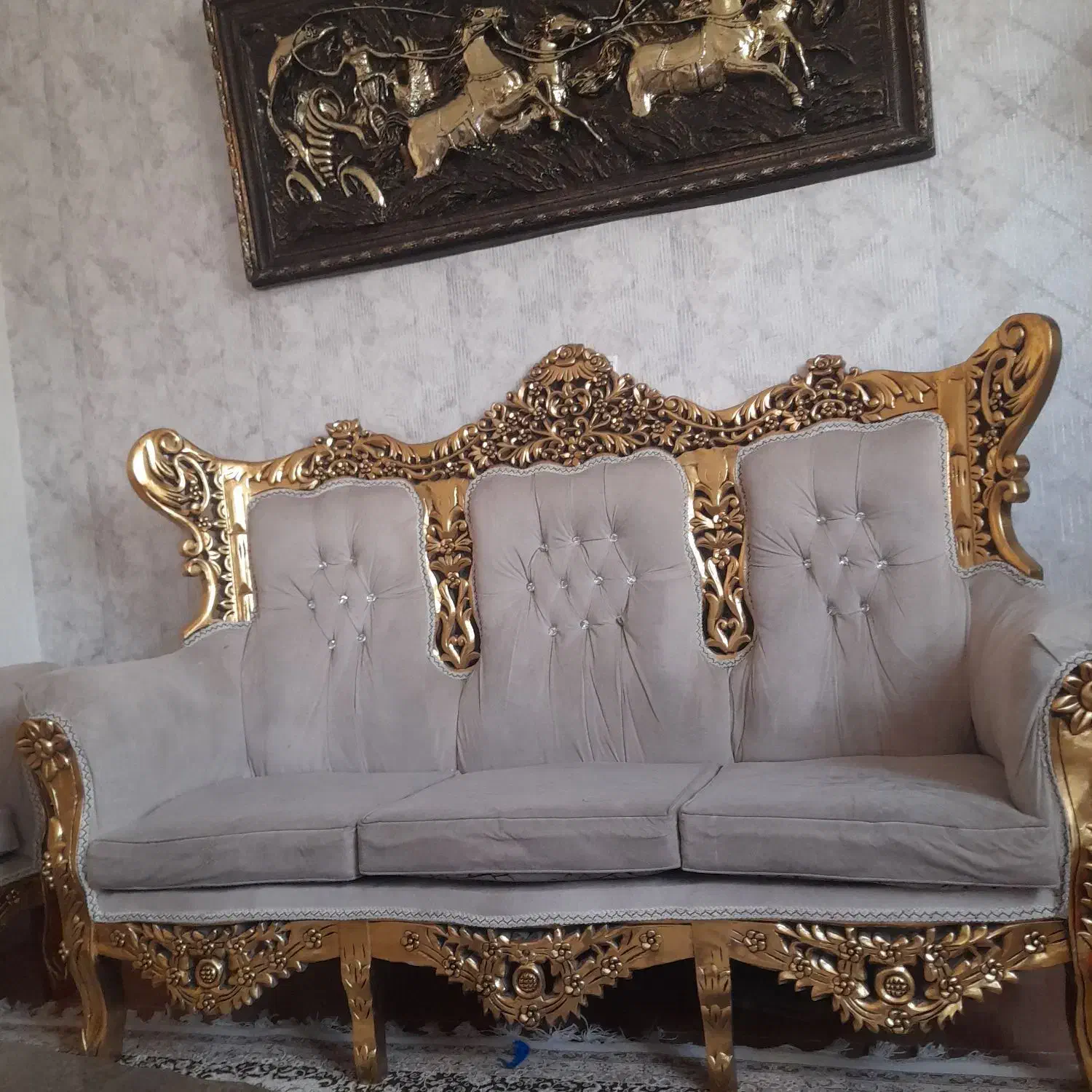 مبل استیل و سلطنتی|مبلمان خانگی و میز عسلی|تهران, تختی|دیوار