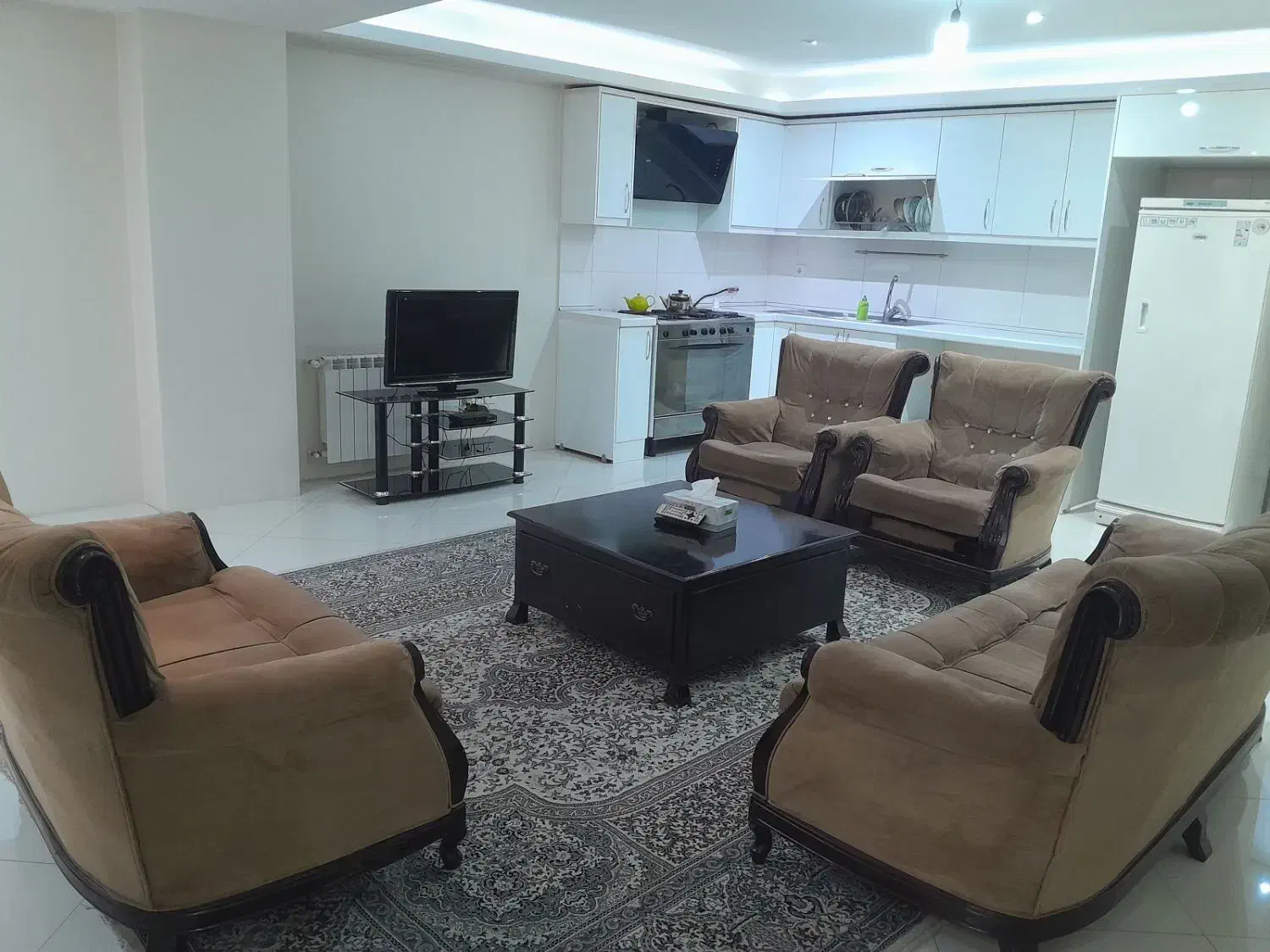 اجاره سویت آپارتمان مبله هتلی مرکز شهر آزادی|اجارهٔ کوتاه‌مدت آپارتمان و سوئیت|تهران, ترمینال جنوب|دیوار