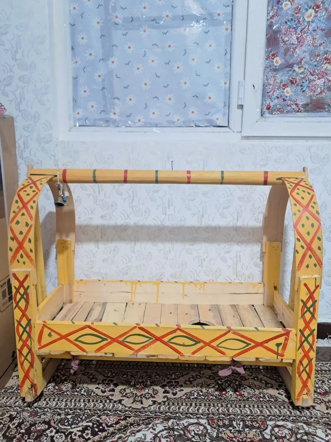 گهواره محلی یا تهته|اسباب و اثاث بچه|دهدشت, |دیوار