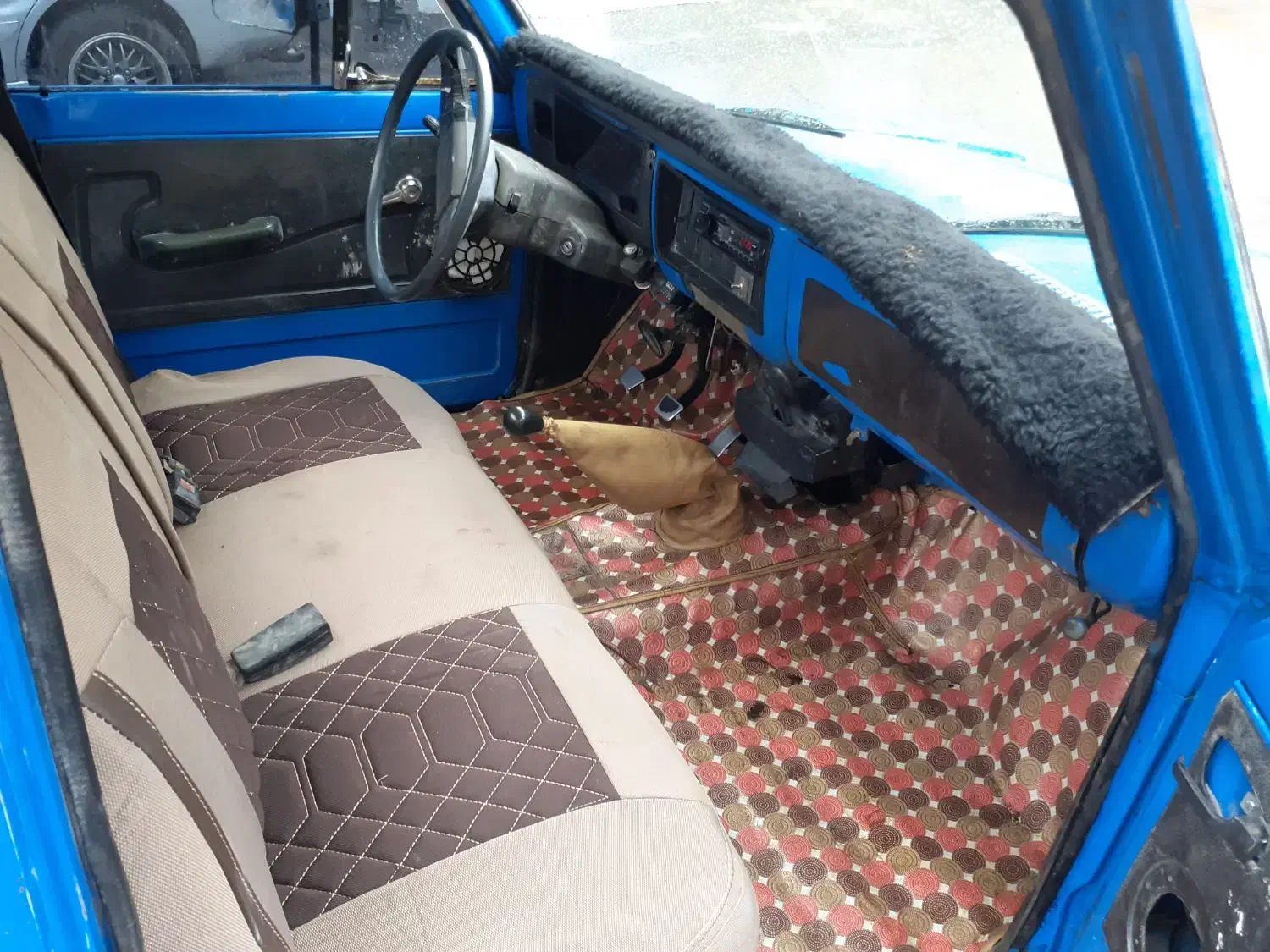 نیسان مدل ۸۱ دوگانه سوز|خودرو سواری و وانت|شهرکرد, |دیوار