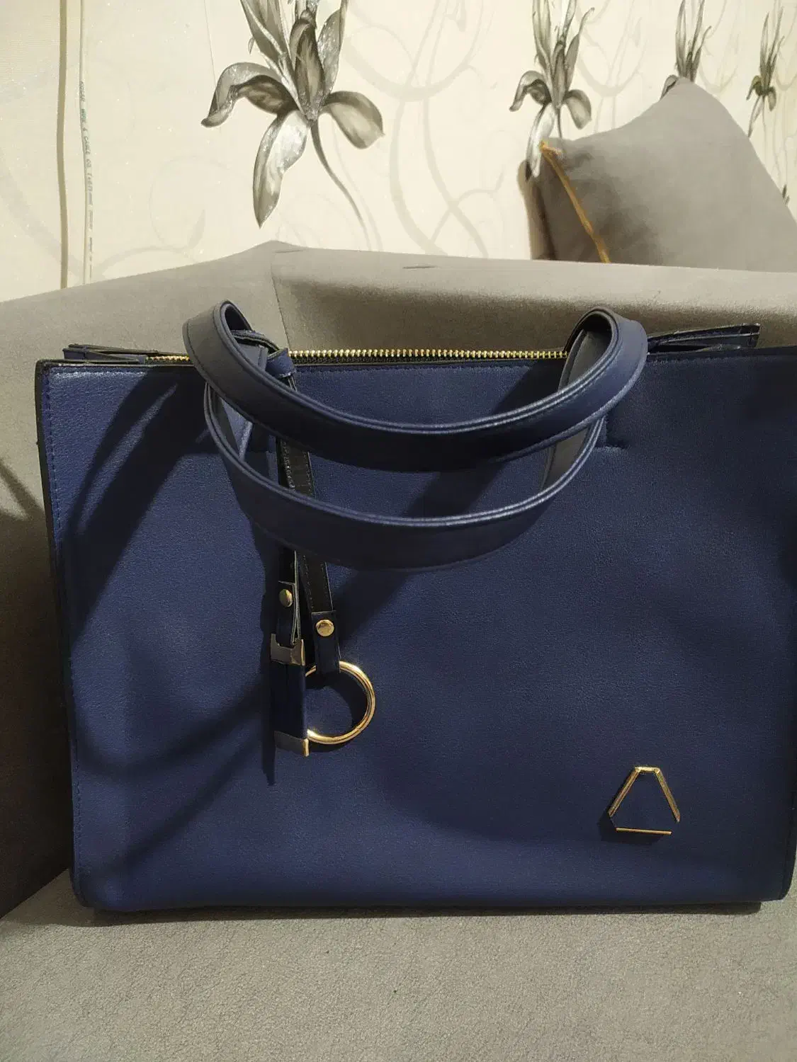 کیف رو دوشی کاملا نو|کیف، کفش، کمربند|پردیس, فاز ۳|دیوار