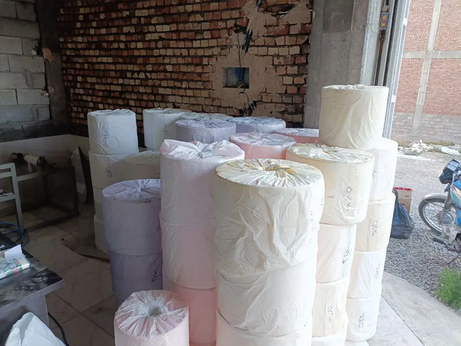 طاقه سفره یکبار مصرف عمده|ظروف نگهدارنده، پلاستیکی، یک‌بارمصرف|میاندوآب, |دیوار