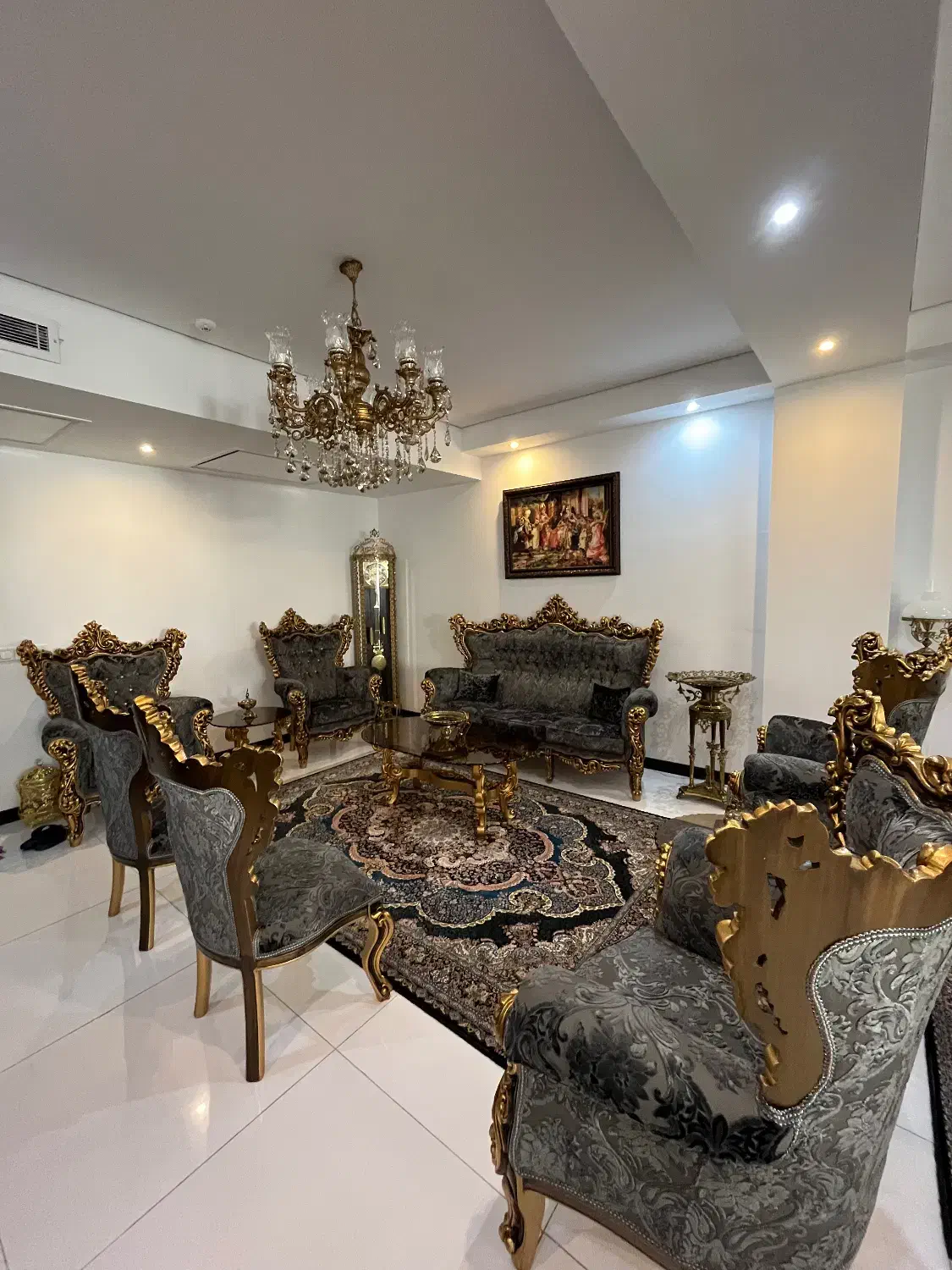 مبل سلطنتی استیل پارچه ترک چوب راش|مبلمان خانگی و میز عسلی|تهران, شهرک شهید باقری|دیوار