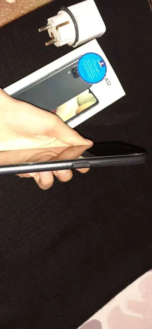 a12 سامسنگ|موبایل|پرند, فاز ۴|دیوار