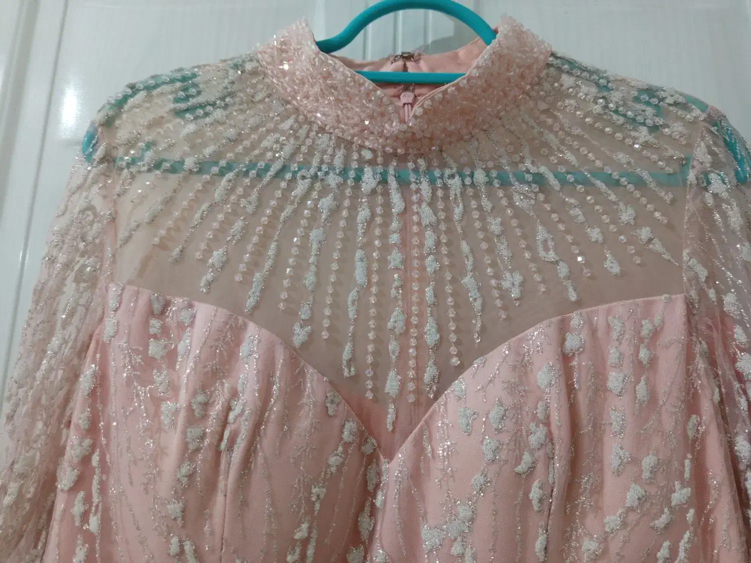 لباس مجلسی مدل ماهی|لباس|رباط‌کریم, رباط‌کریم|دیوار