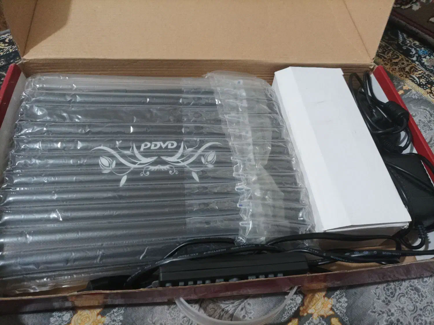 مانی تور|تلویزیون و پروژکتور|سنندج, |دیوار