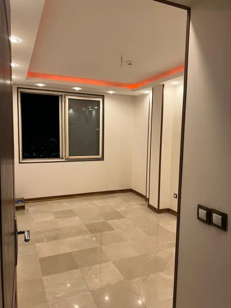 125 متر جنوبی غرق نور|اجارهٔ آپارتمان|تهران, شهرک مخابرات|دیوار