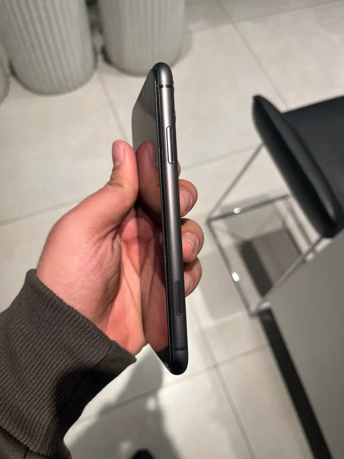 ۱۱ نرمال ۱۲۸ گیگ مشکی|موبایل|قزوین, |دیوار