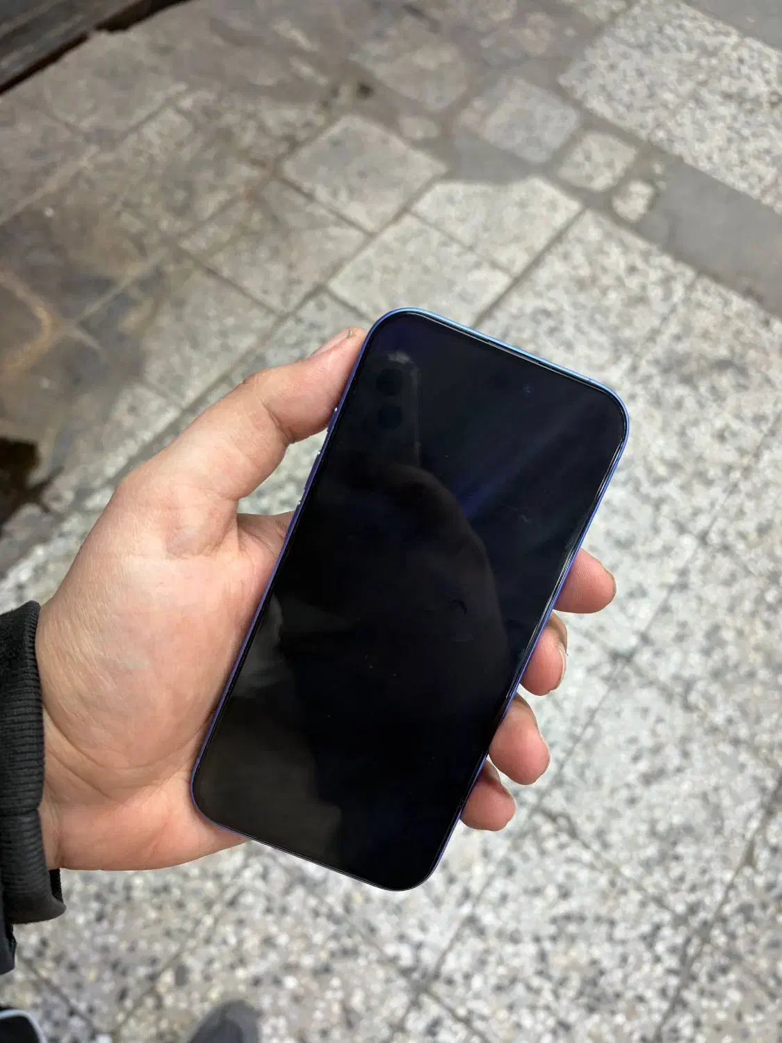 iphone 16 normal|موبایل|شوش, |دیوار