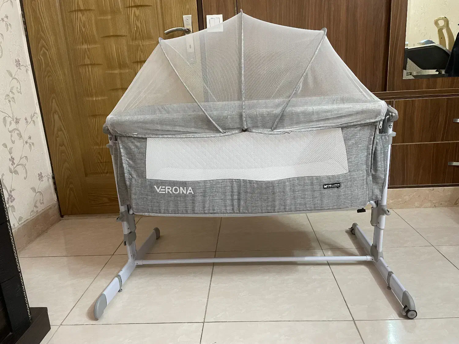 تخت کنار مادر برند ورونا|تخت و صندلی بچه|قم, شهرک قدس|دیوار