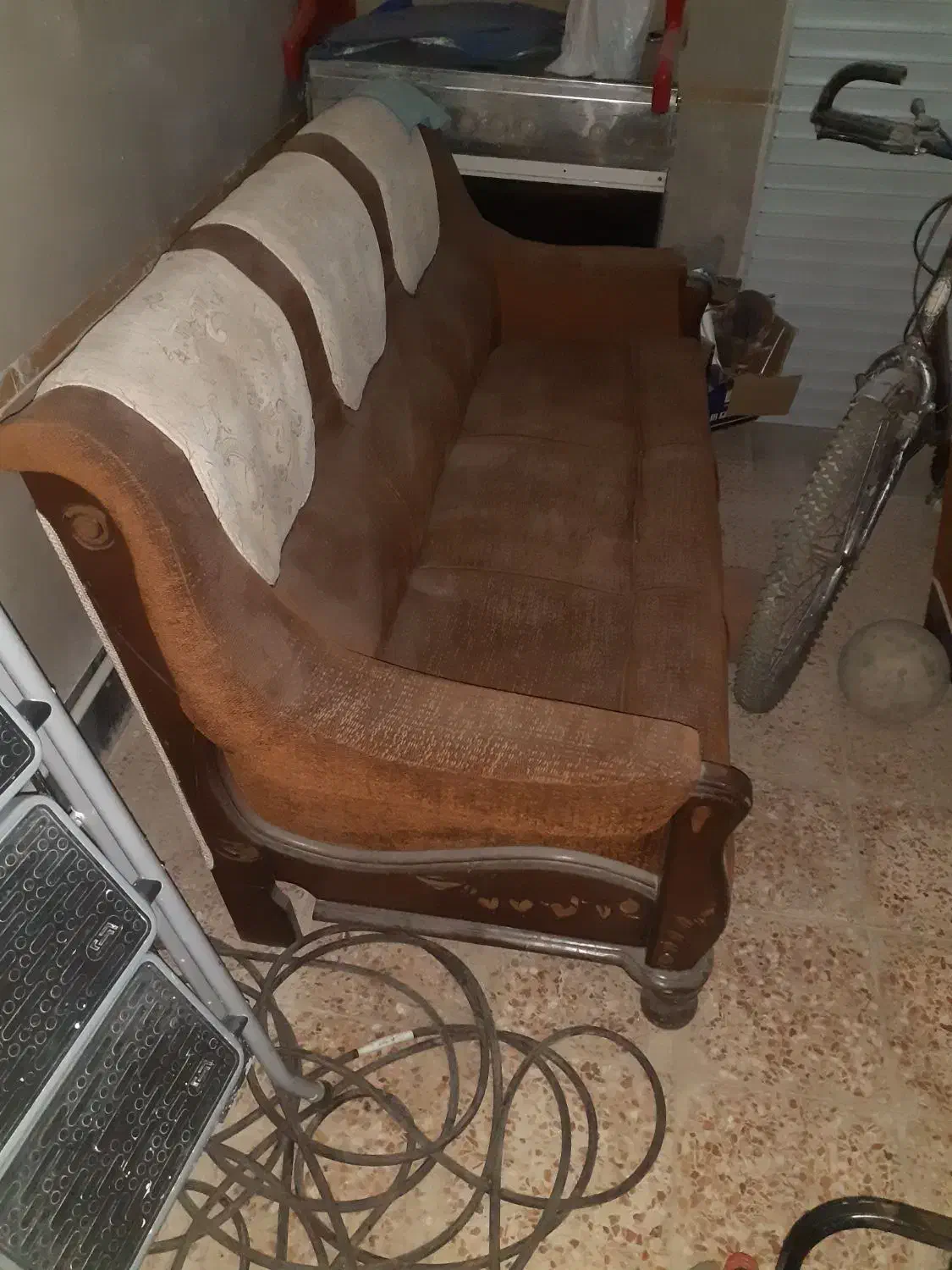 مبل مدل امریکایی|مبلمان خانگی و میز عسلی|بروجرد, |دیوار