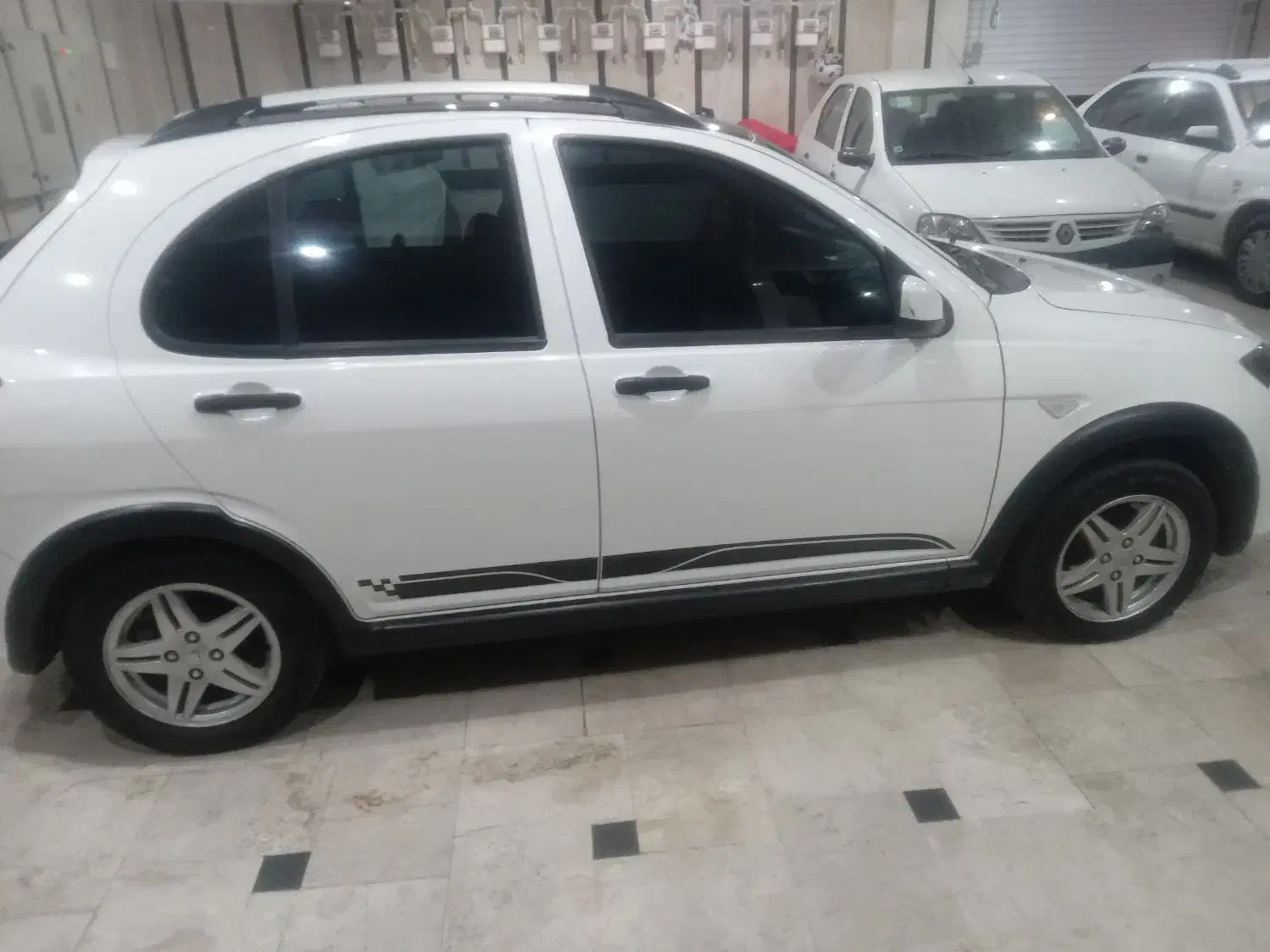 کوئیک R|خودرو سواری و وانت|تهران, دولاب|دیوار