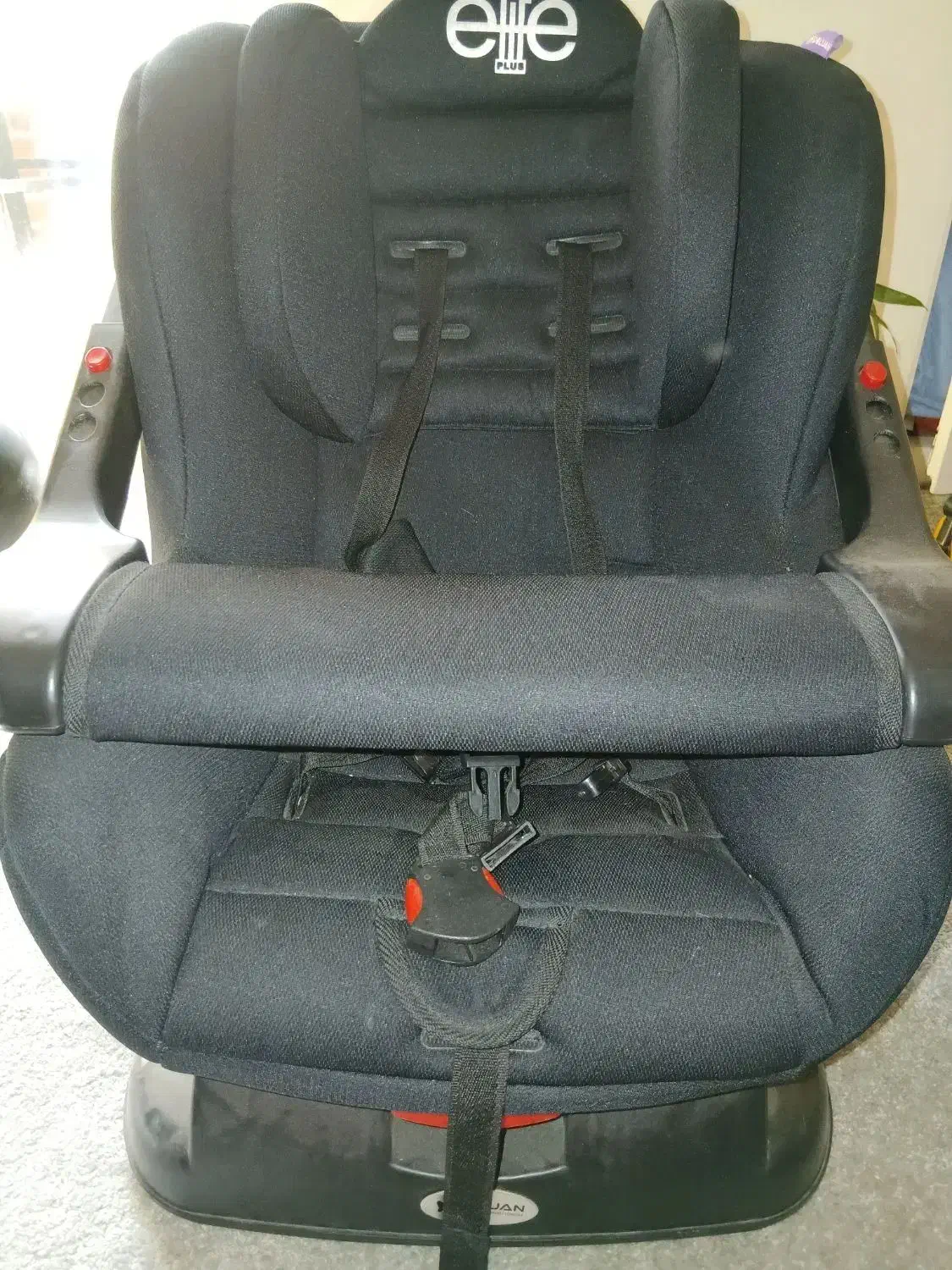 صندلی ماشین کودک نو|تخت و صندلی بچه|تهران, تهران‌ویلا|دیوار