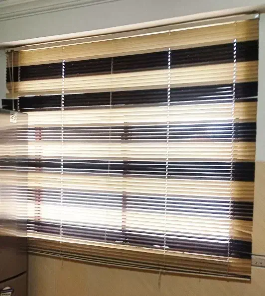 پرده کرکره ای|پرده، رانر، رومیزی|سنگر, |دیوار