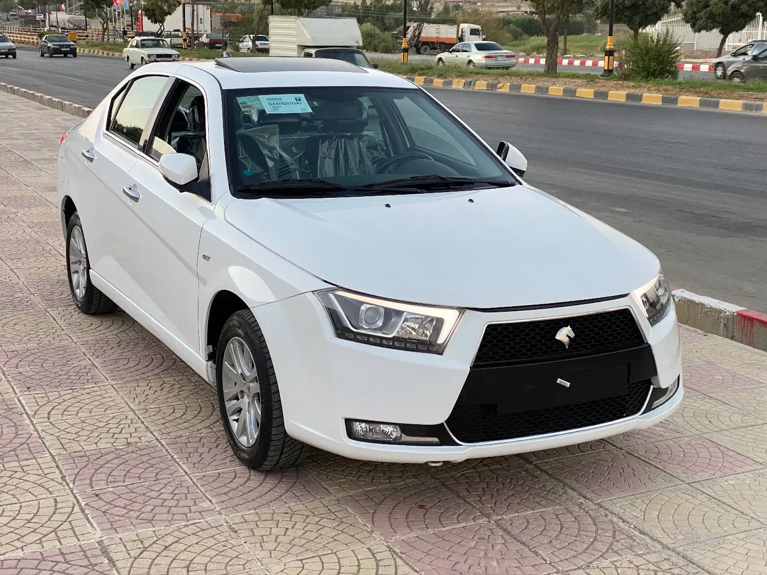 دناپلاس مدل ۱۳۹۷(خشک) سنندج تک برگ سند(39) تا کار|خودرو سواری و وانت|سنندج, |دیوار