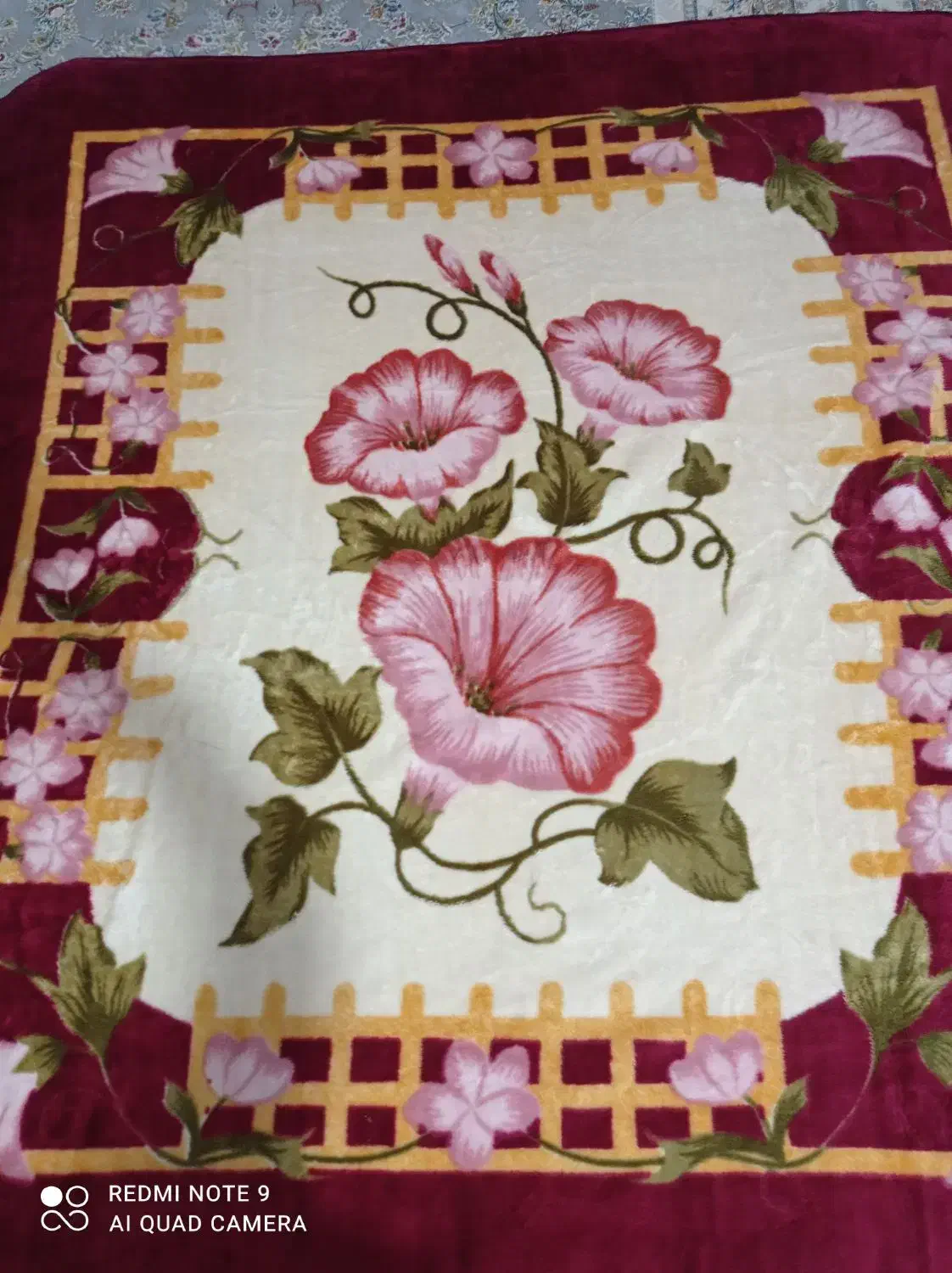 2عدد پتو|رختخواب، بالش، پتو|اسلام‌‌آباد غرب, |دیوار