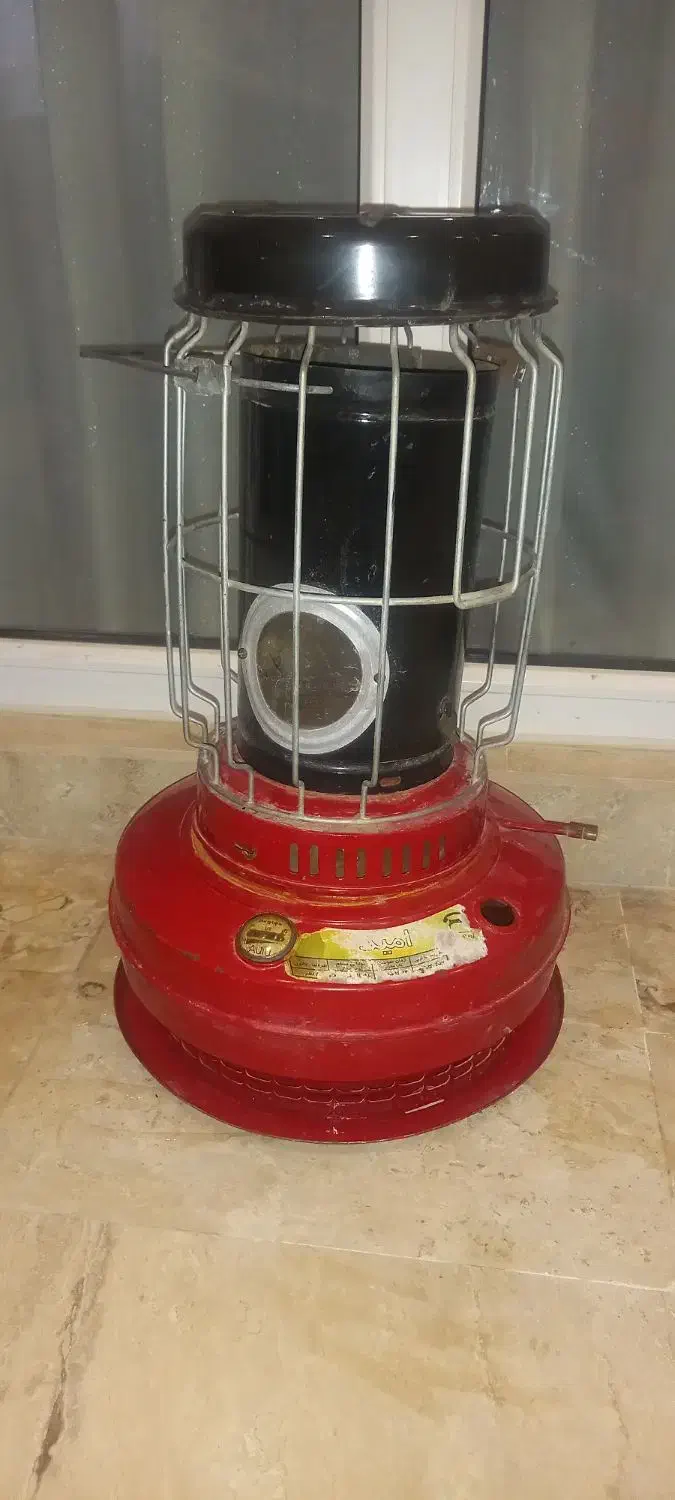 چراغ نفتی قدیمی|بخاری، هیتر، شومینه|قم, صفاشهر|دیوار