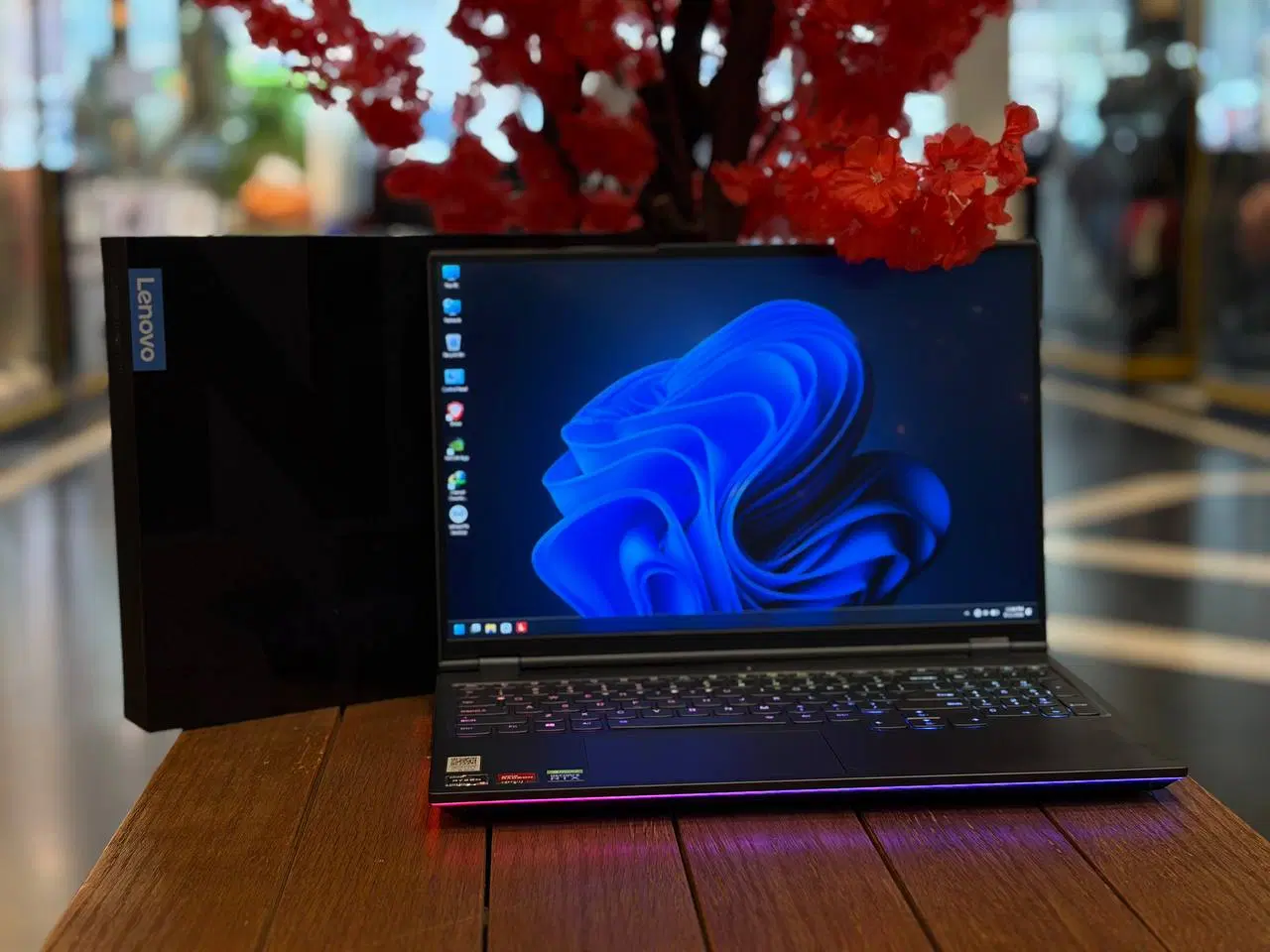 فروش Lenovo legion pro7 با rtx 3080 16gb|رایانه همراه|تهران, صادقیه|دیوار