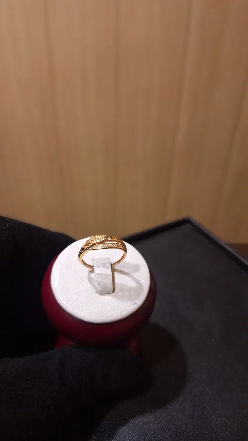 کار زیر یک گرم|جواهرات|اصفهان, نقش جهان|دیوار