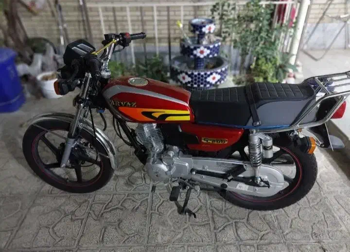 هندا  پرواز  ۴۰۴|موتورسیکلت|اصفهان, هفتون|دیوار