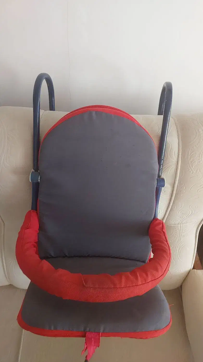 صندلی ماشین و‌کرییر|تخت و صندلی بچه|شاهرود, |دیوار