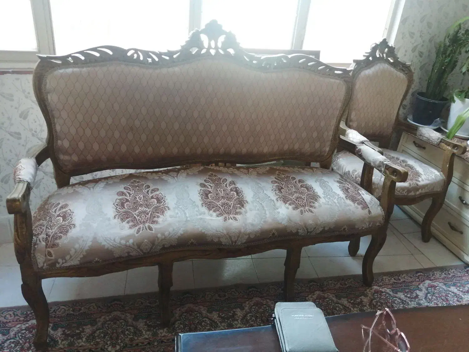 مبل|مبلمان خانگی و میز عسلی|کرج, چهارصد دستگاه|دیوار