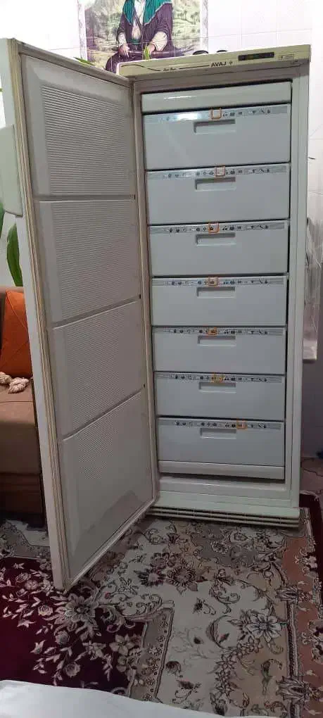 فروش فریزر ۷ کشو مارک آوج|یخچال و فریزر|مرودشت, استادیوم‎|دیوار