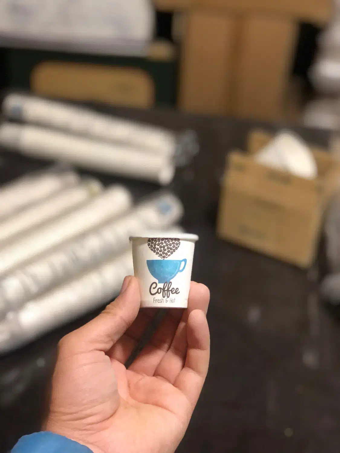 لیوان ۹۰ سی سی قهوه|ظروف نگهدارنده، پلاستیکی، یک‌بارمصرف|شیروان (خراسان), |دیوار