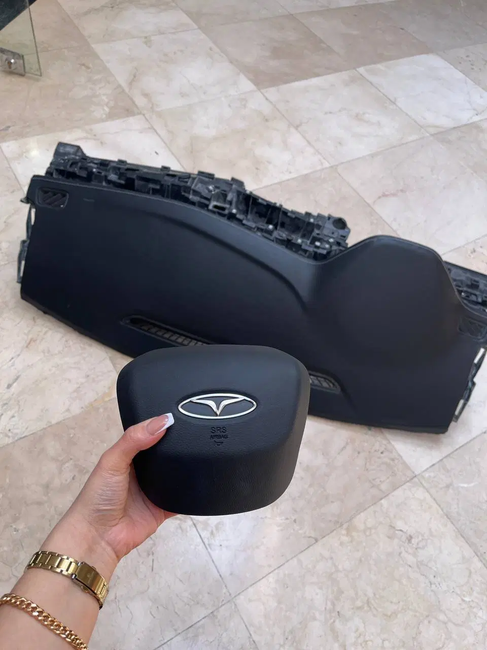 جلو پنجره ایربگ سپر تیگو ۵ کاپوت داشبورد چراغ خطر|قطعات یدکی و لوازم جانبی|تهران, ظفر|دیوار