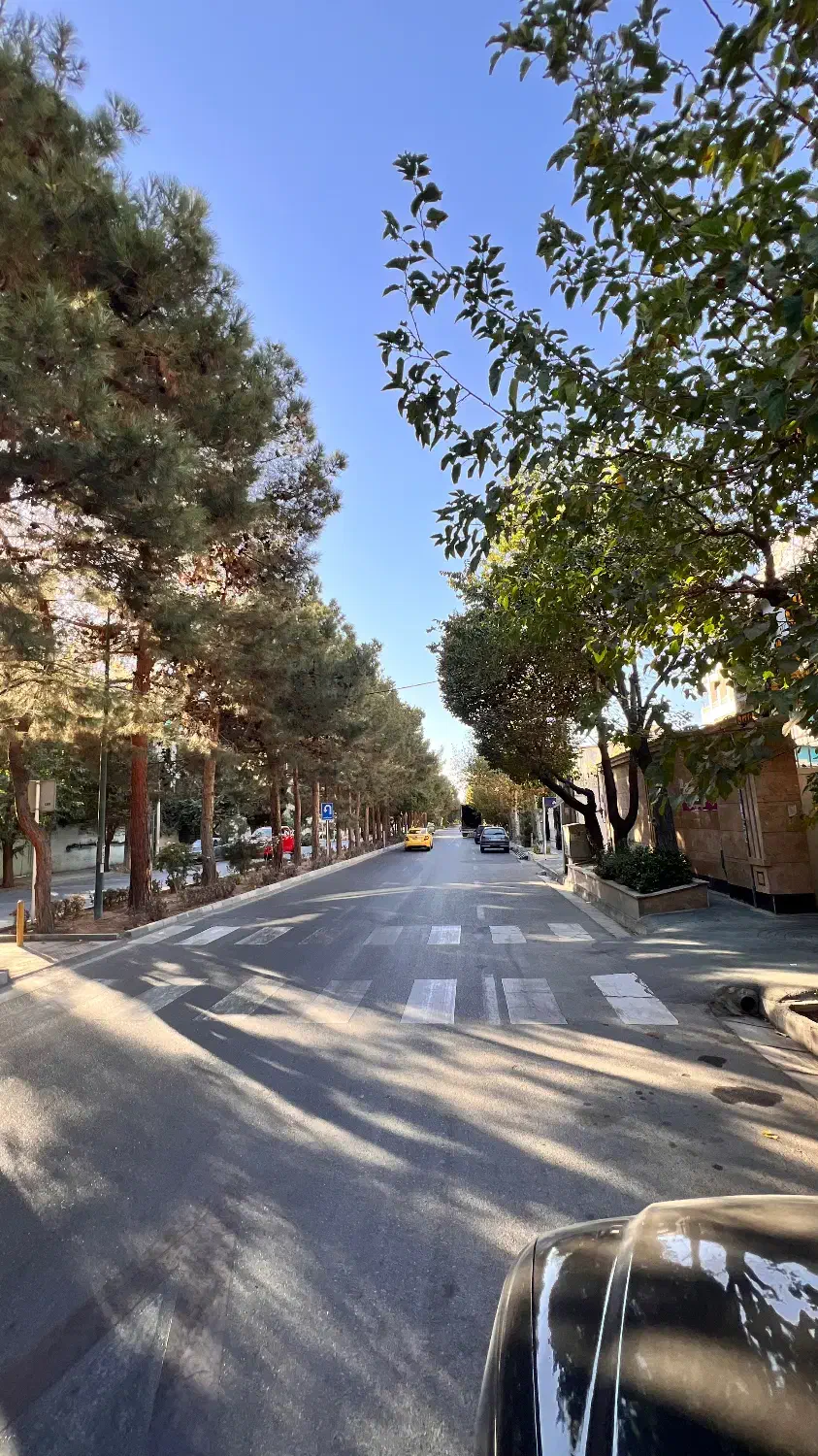 ۱۸۰۰ متر ویلایی فاز ۱ مهرشهر ( ۵۰۰ متر زیر بنا )|اجارهٔ خانه و ویلا|کرج, فاز ۱ مهرشهر|دیوار