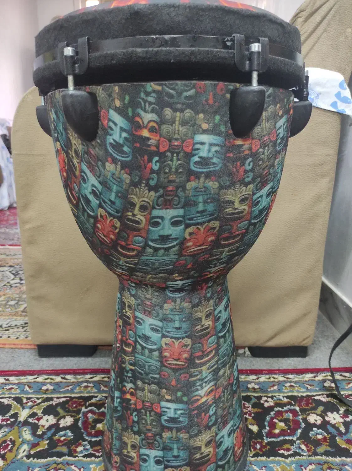 جیمبی|درام و پرکاشن|رشت, حافظ آباد|دیوار